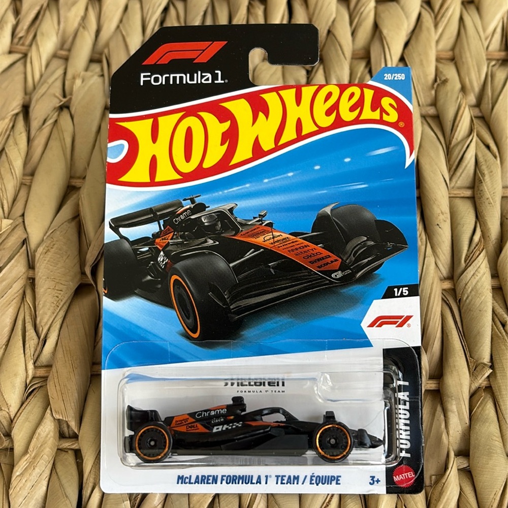 McLaren Formula 1 Team Hot Wheels McLaren F1 Race Car HotWheels Formula1 Racing